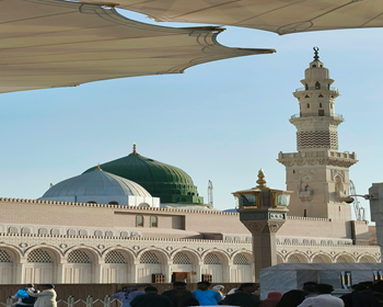 April Umrah 5 Star Package ( After Eid )